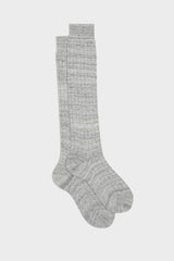 Bresciani Valerio long socks in a linen-nylon blend, with a solid pearl grey color and a ribbed knit texture.
