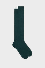 Bresciani 'Campidoglio' socks in  cashmere, with a ribbed knit and a solid forest green color.