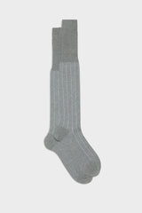 Bresciani Leone long socks in extrafine mercerised Egyptian cotton, in a solid grey color with a pinstripes pattern