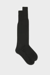Bresciani Lorenzo long socks in extrafine mercerised Egyptian cotton, in a solid charcoal color.