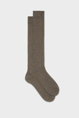 Bresciani 'Campidoglio' socks in cashmere, with a ribbed knit and a solid beaver color.