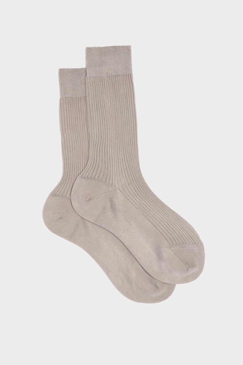 SOCKS BARBARA. WOMEN'S COLLECTION, 100%SILK, PEARL GREY.