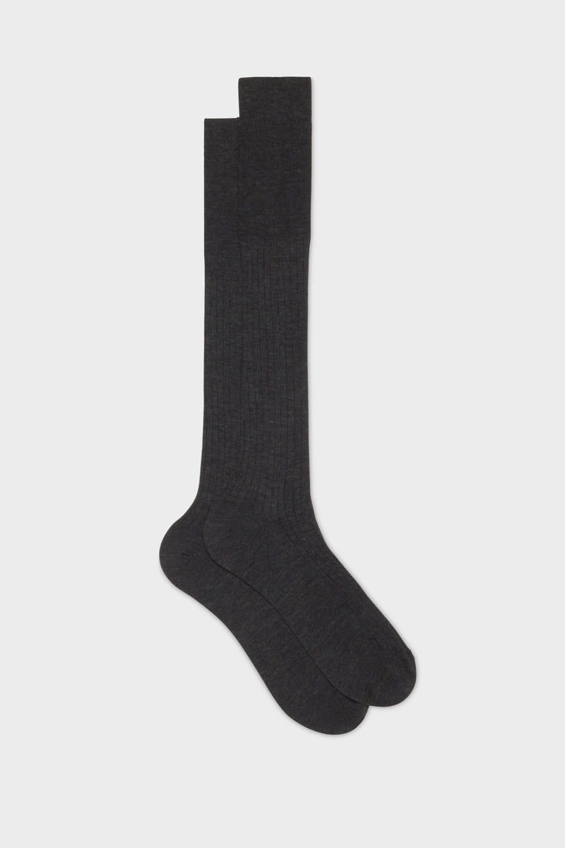 CALZA QUIRINALE. 70% CASHMERE 30% SETA, DARK GREY.